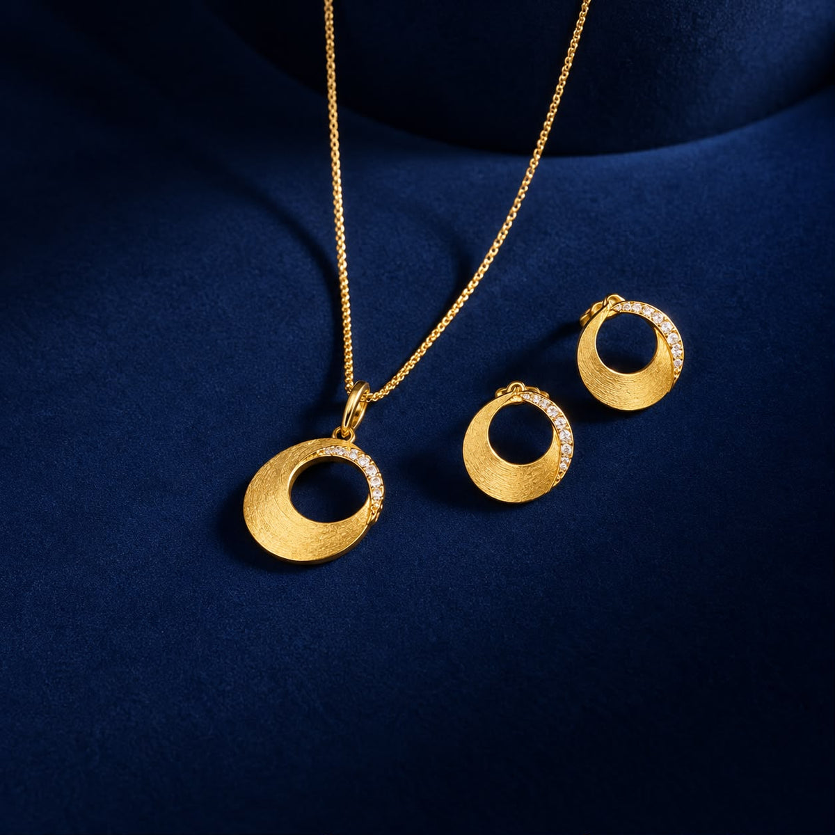 Golden orbit set